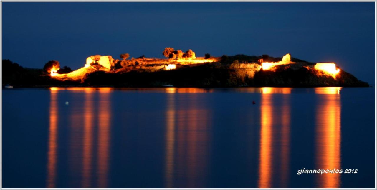 Just 20 Meters From The Beach Торони Экстерьер фото